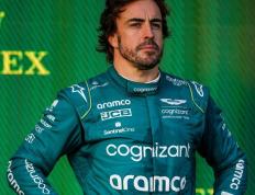 开云体育登录-阿斯顿马丁轻取红牛车队，阿隆索高光表现