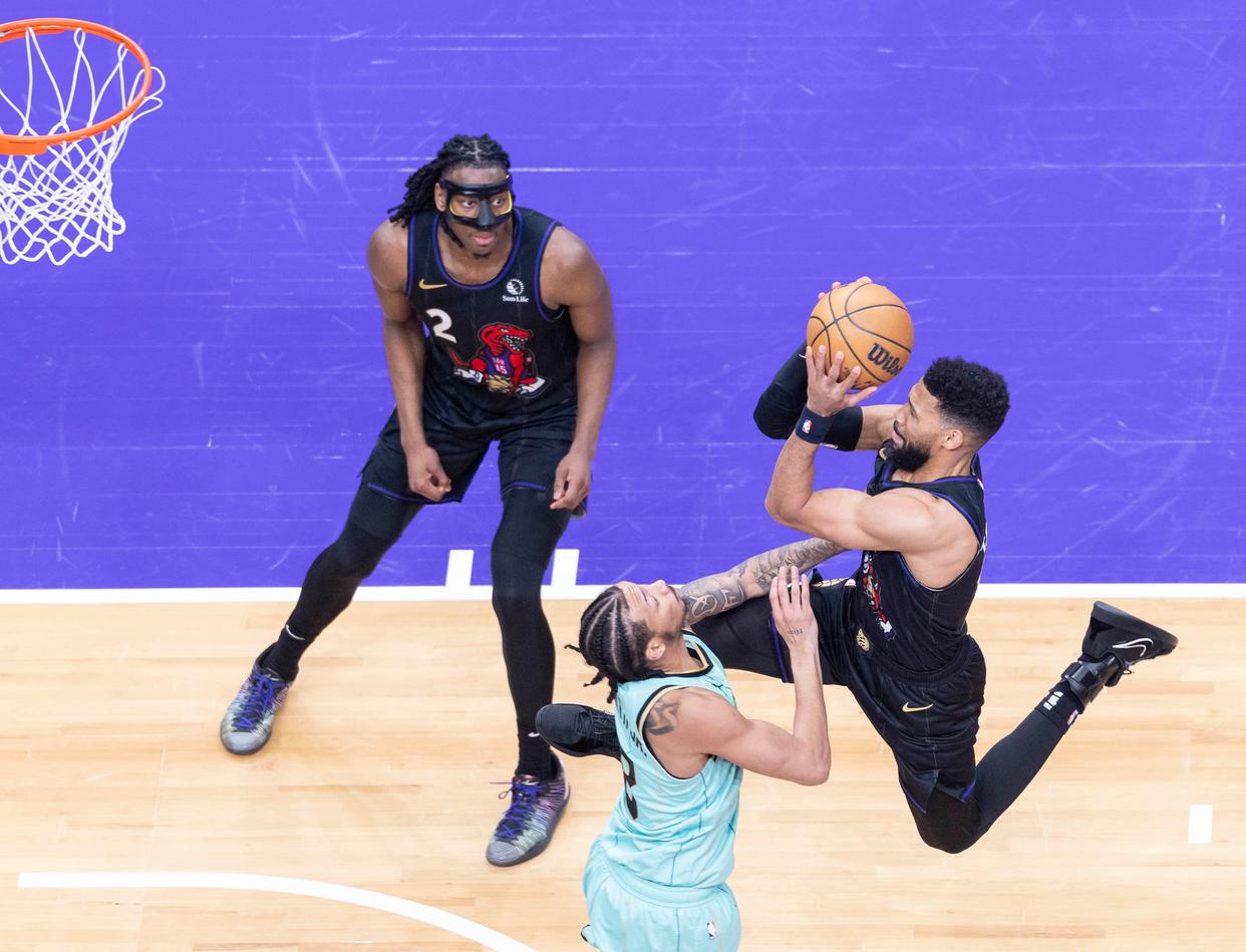 开云体育官网-猛龙横扫公牛，成功晋级东部半决赛