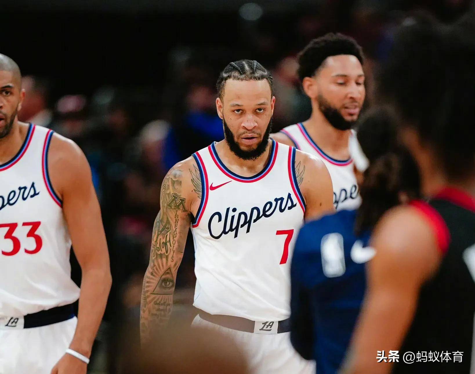 开云体育入口-快船不敌尼克斯,遇连败