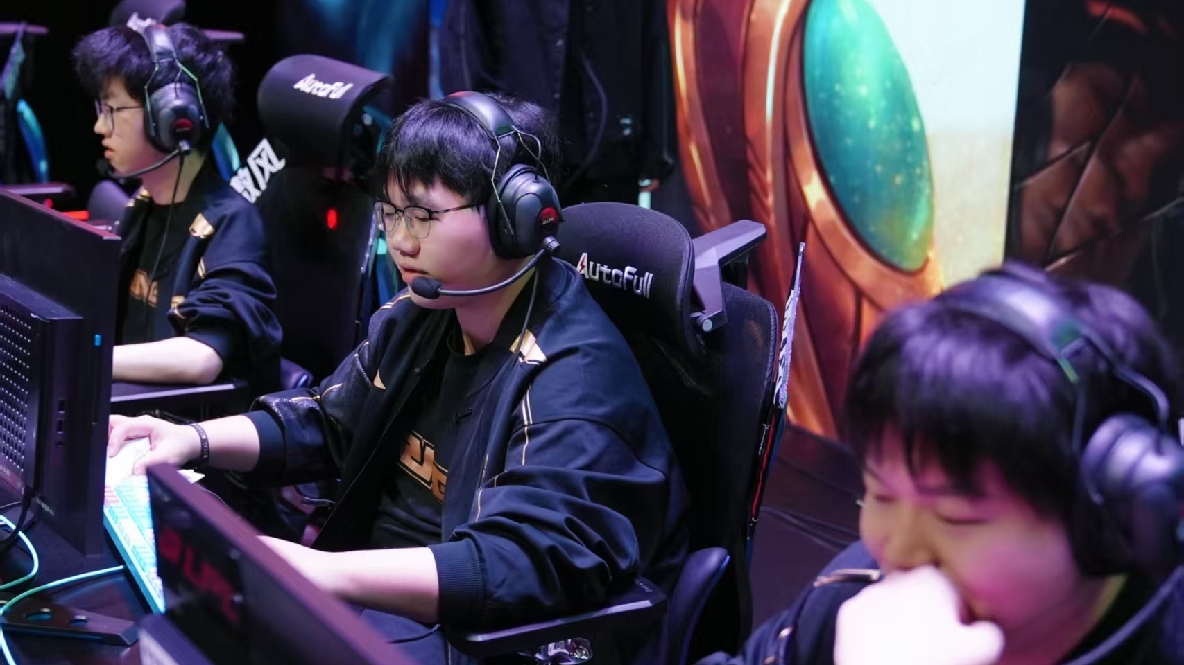 开云体育下载-包含V5翻盘EDG,Faker打破历史纪录的词条