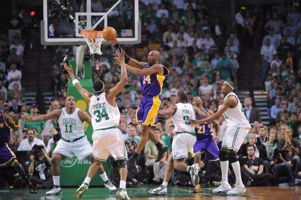 开云体育入口-棒球选手赛后落泪，背后故事感人