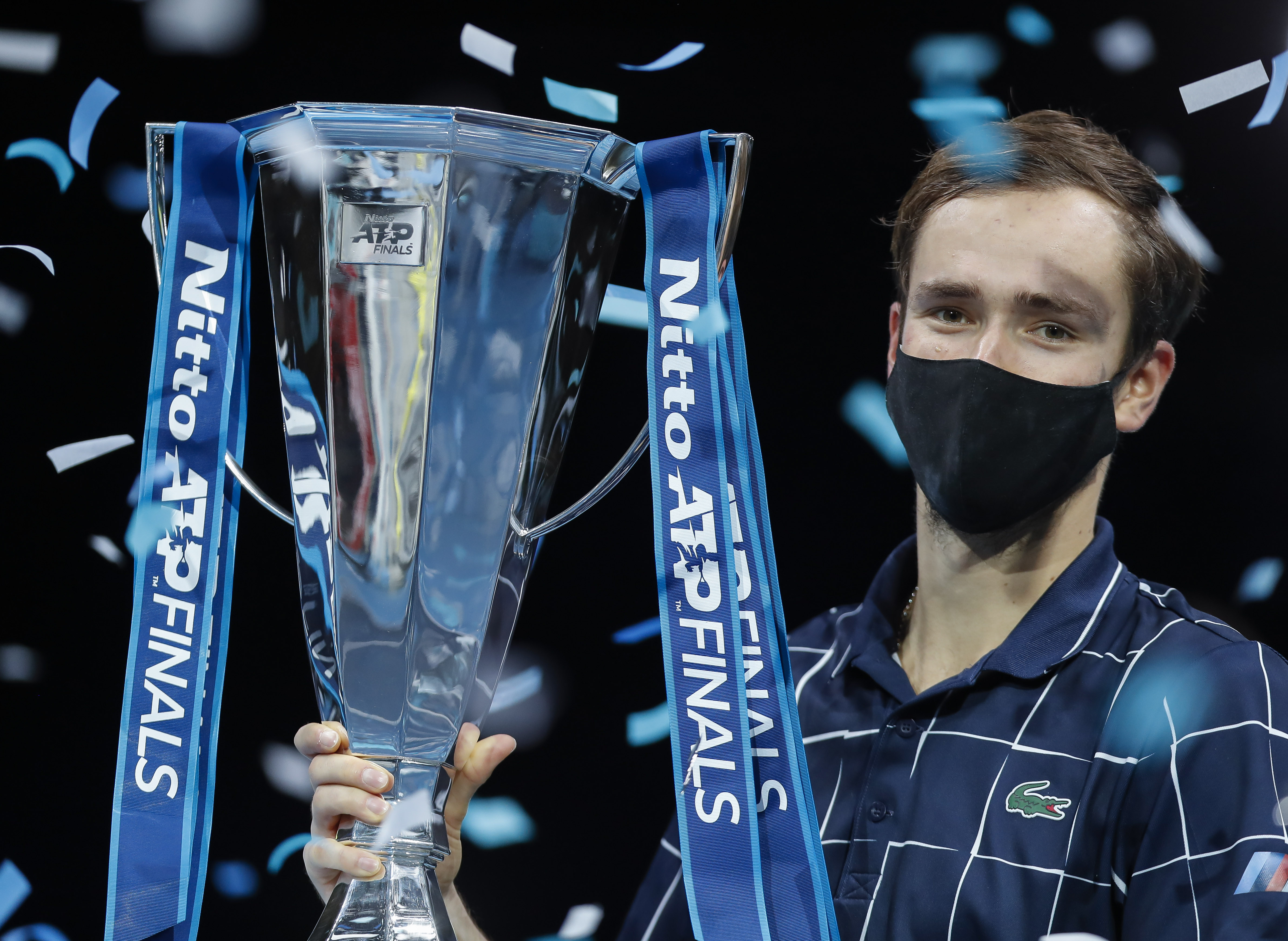 开云体育官网-ATP总决赛鏖战联合杯,梅德韦杰夫扛起全队