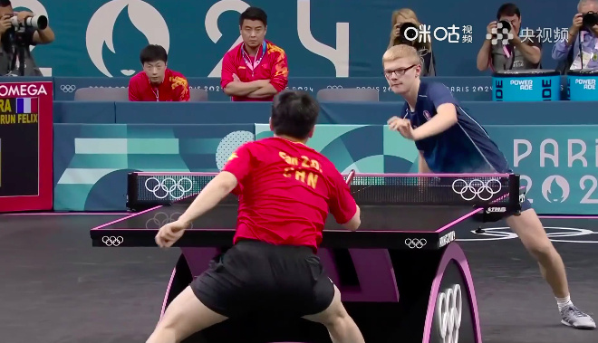 开云体育APP下载-法国队鏖战中国队,樊振东扛起全队