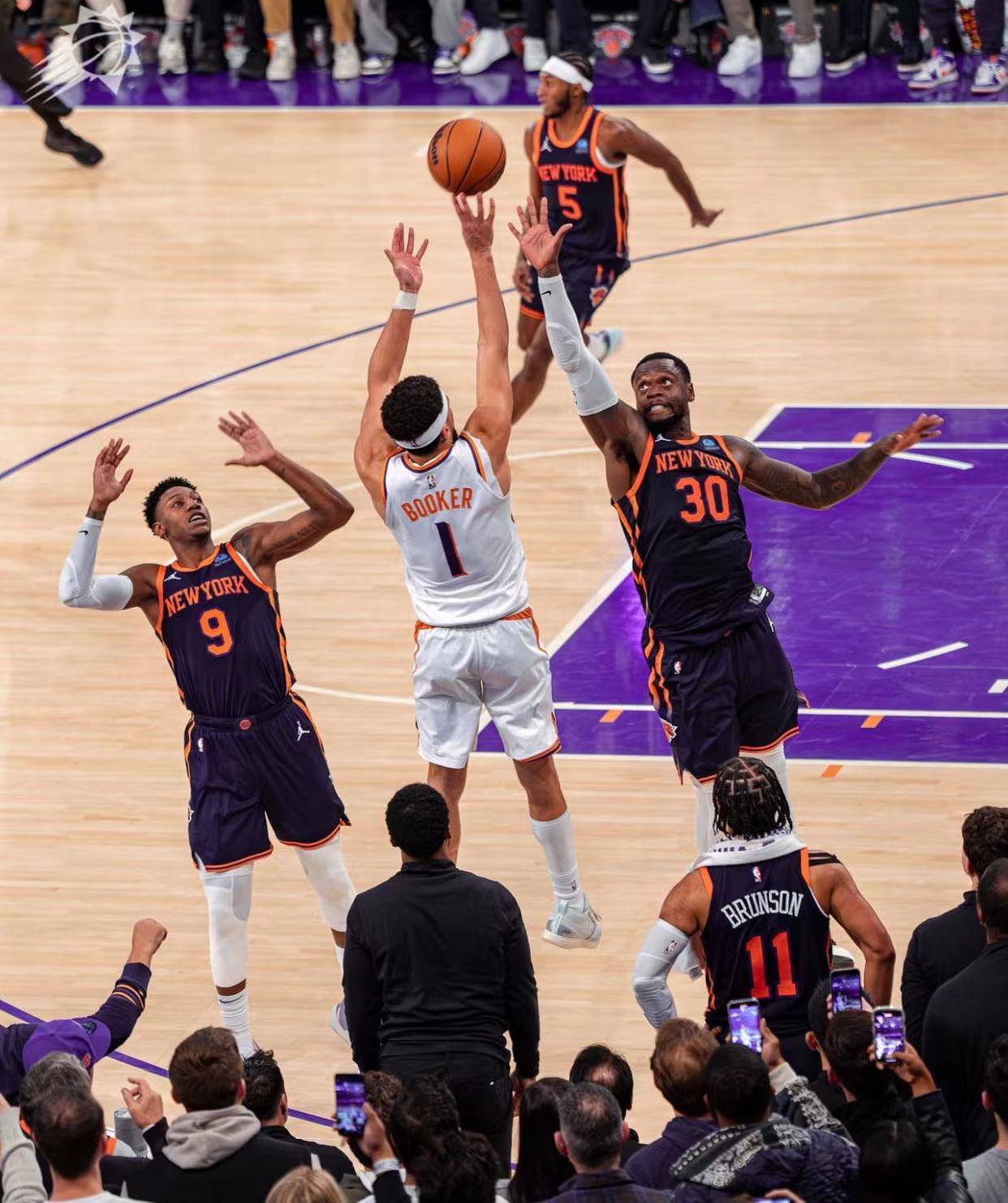 开云体育app-福建队险胜辽宁队,布克扛起全队