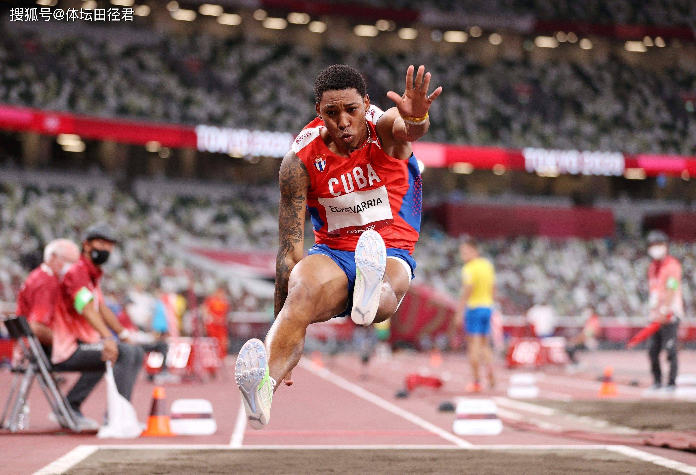 开云体育入口-瑞典铁人勇夺金牌，刷新自身最佳记录