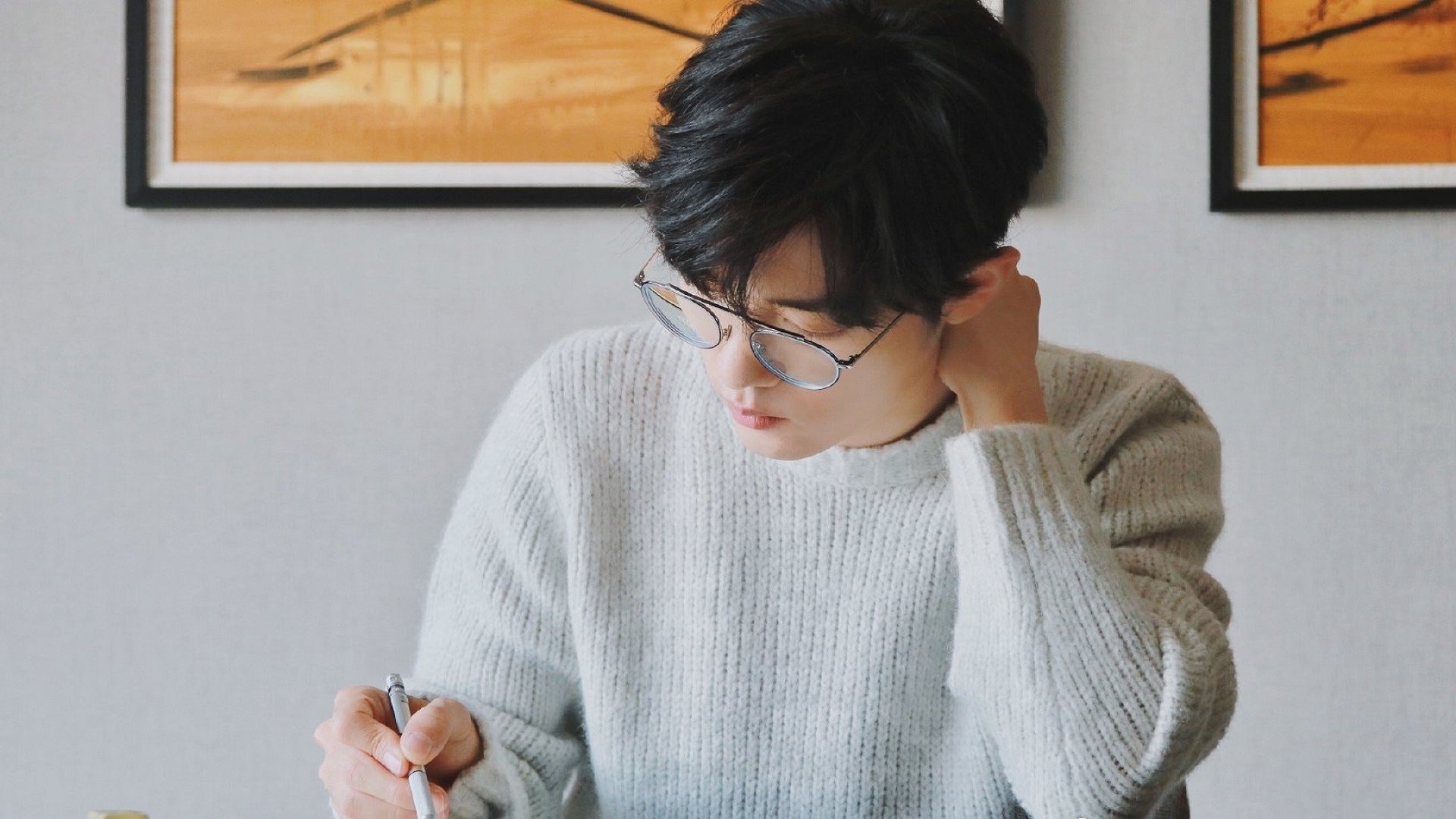 开云体育app-布克魔术舞步点燃火箭升空，团队篮球力克魔术秀