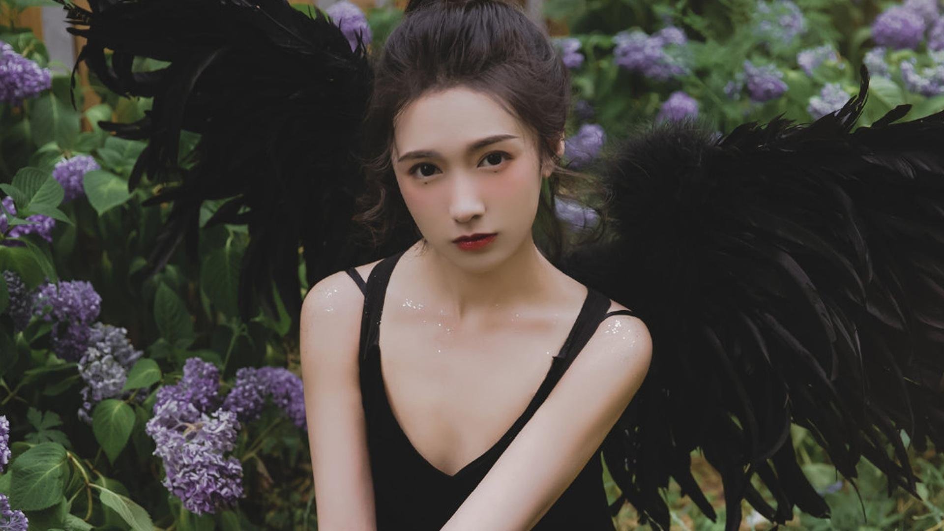 开云平台-伊布关键先生显神威,荷兰军团踏平沙特展雄风