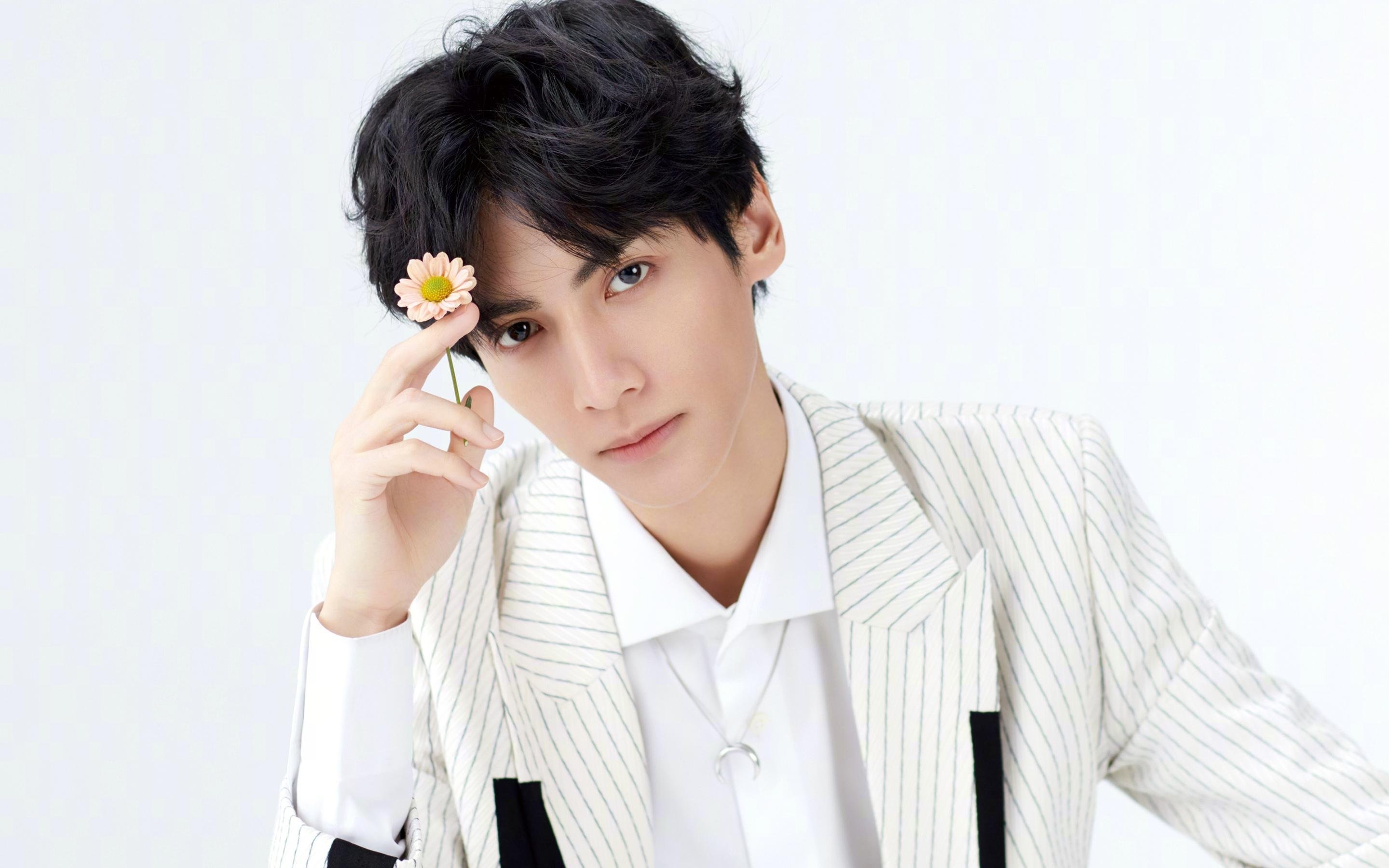 开云体育入口-黑夜狂飙,F1街道赛之王锡安的加冕之夜