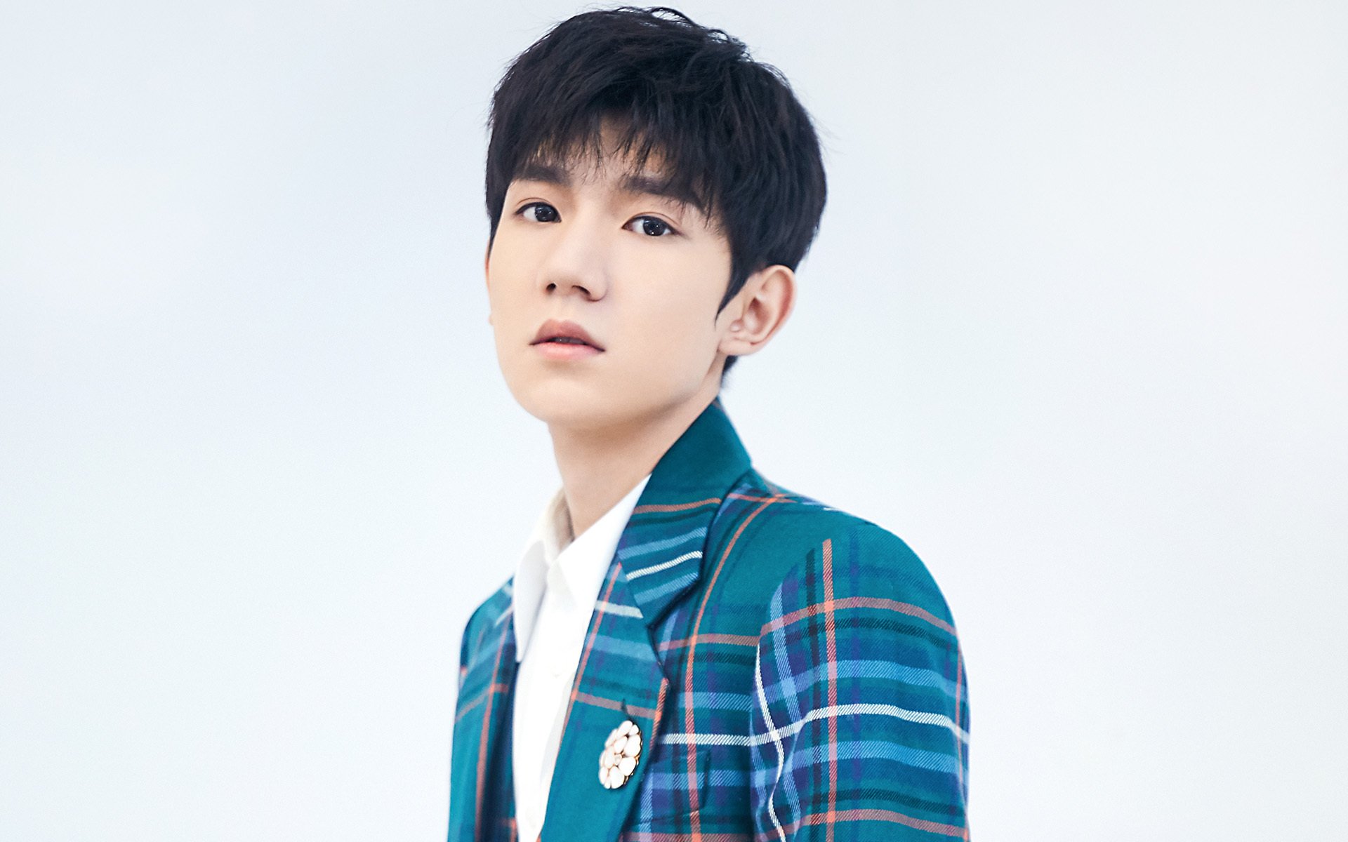 开云体育登录-足球世界的量子跃迁，当尼日利亚少年完胜拜仁，C罗在压力中绽放光芒