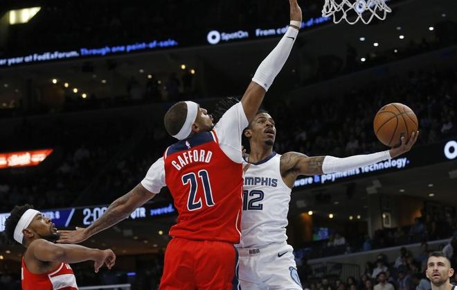 开云官网-贝恩进攻端无人可挡，奇才翻盘北京队