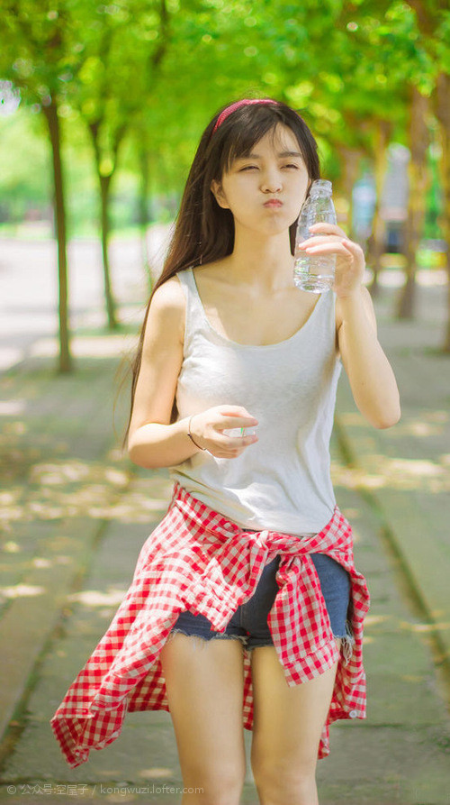 开云体育官方网站-足球周末的绝杀英雄与守护神，从喀麦隆奇迹到金玟哉的意甲统治