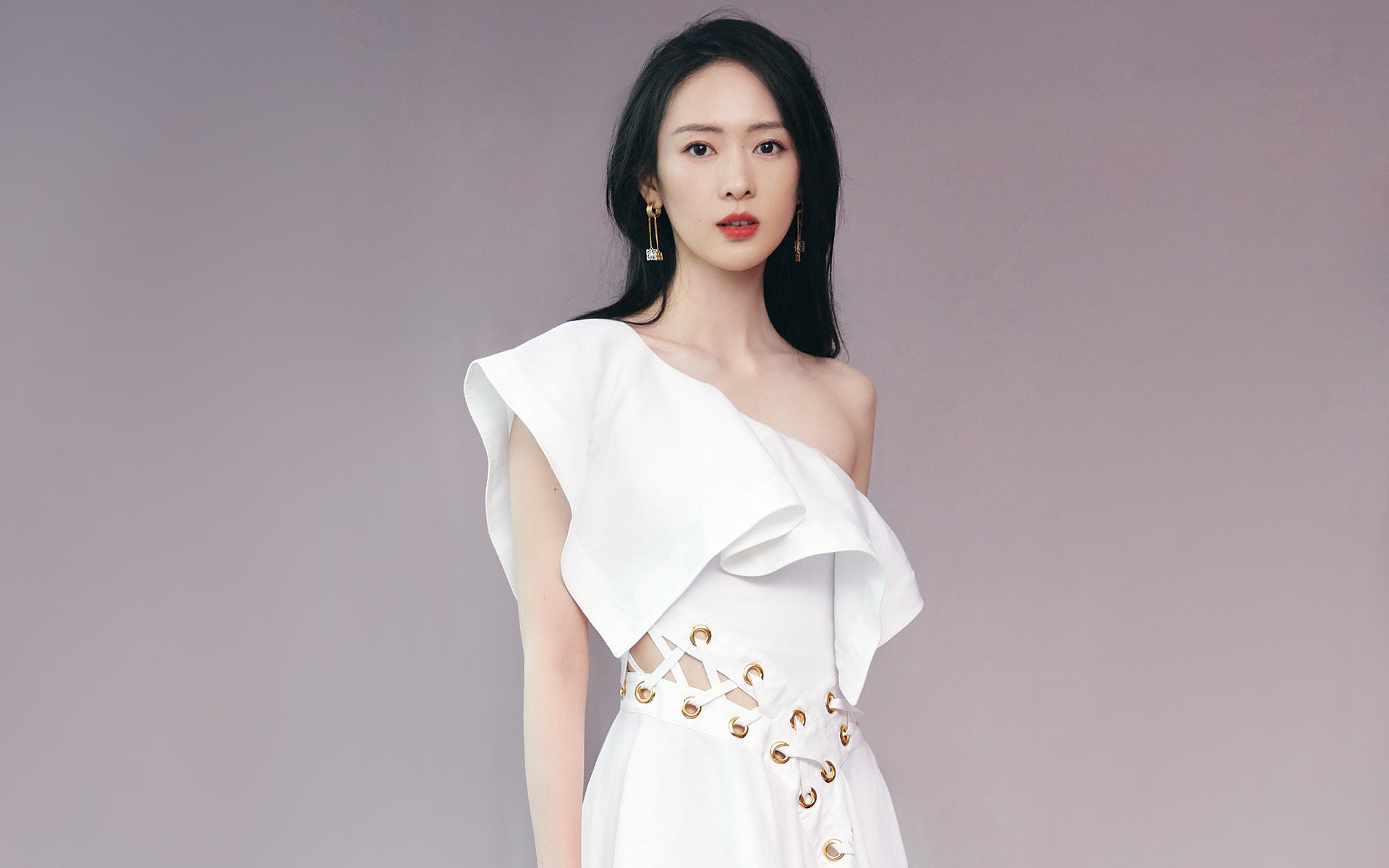 开云体育登录-利拉德闪耀却难敌团队火力，上海队轻取开拓者显战术成熟