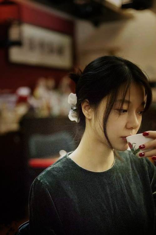 开云体育官方网站-赛车轰鸣与球场撞击，那是同一种人类极限的燃烧