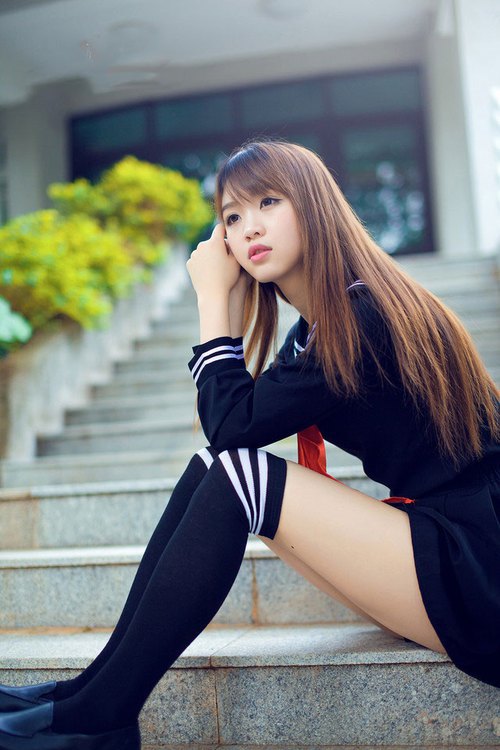 开云体育官网-双重终结者，姆巴佩国家队一锤定音，英超争冠战临危救主