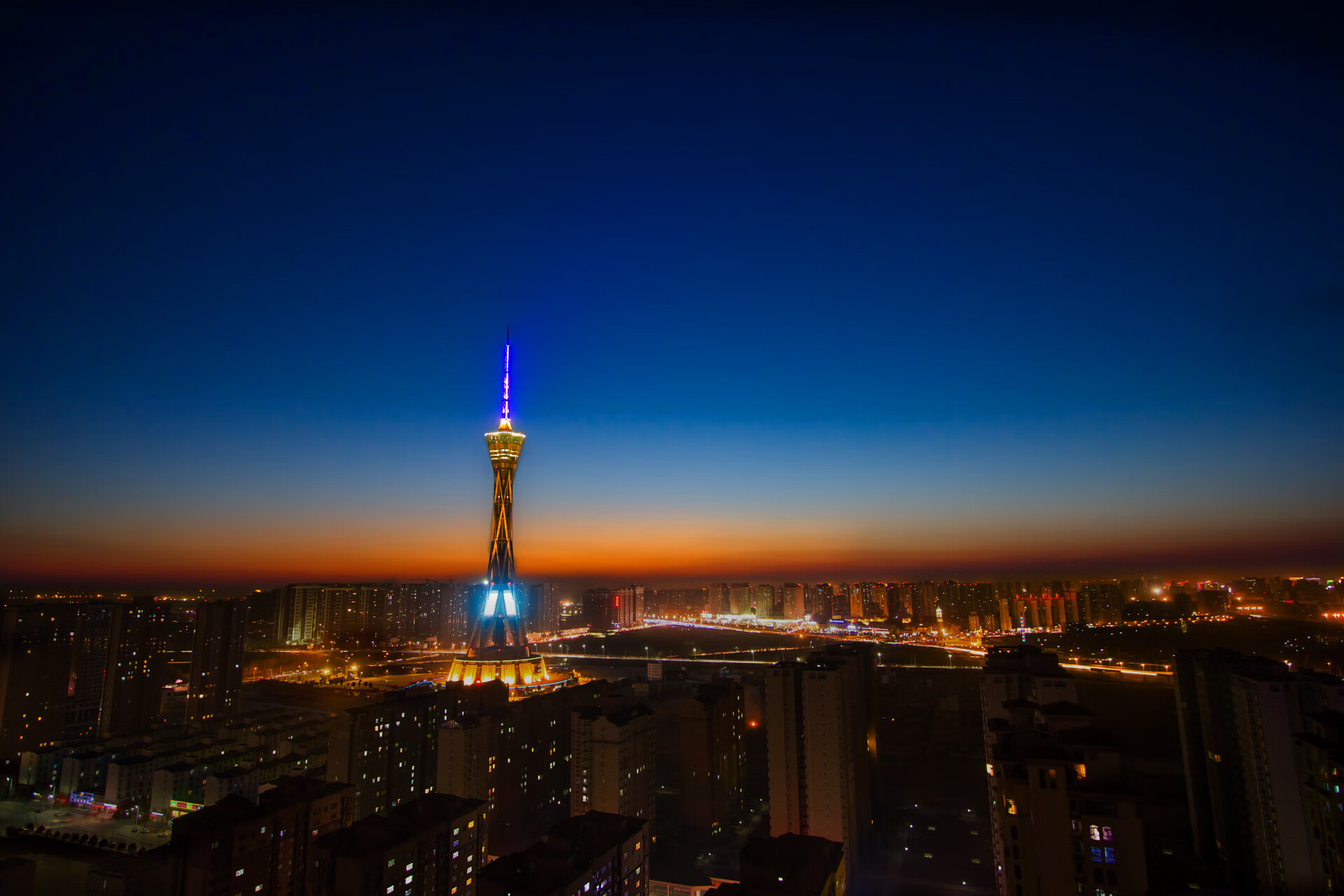 开云平台-桑巴军团横扫莱比锡，李刚仁一鸣惊人成关键先生